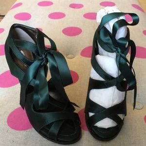 Leon Max by Max Studio Evelyn Satin Heel